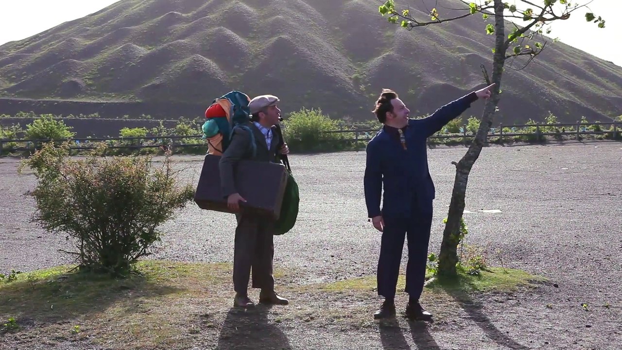 12 - Zeph et Parrain tout in haut d'euch terril !