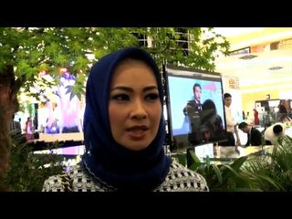 Kenakan Hijab Alya Rohali Koleksi Kerundung