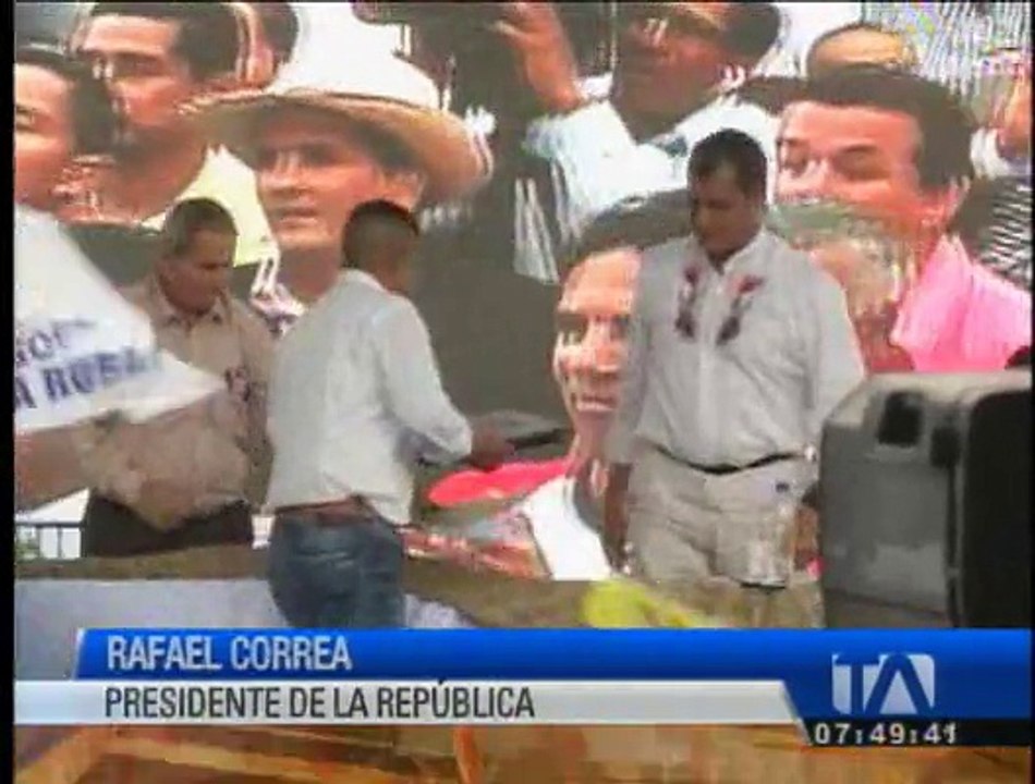 Correa: “no estamos en contra de los ricos, estamos a favor de los pobres”