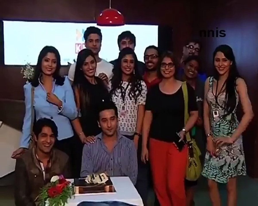 Serial ‘Reporters’ Completes 50 Episodes, Stars Party - Rajeev khandelwal , kritika kamra , sunny hinduja , shivangi verma , puru chibber