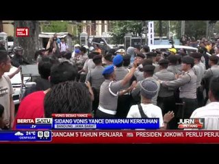 Download Video: Pendukung Yance Bikin Rusuh di Pengadilan Tipikor