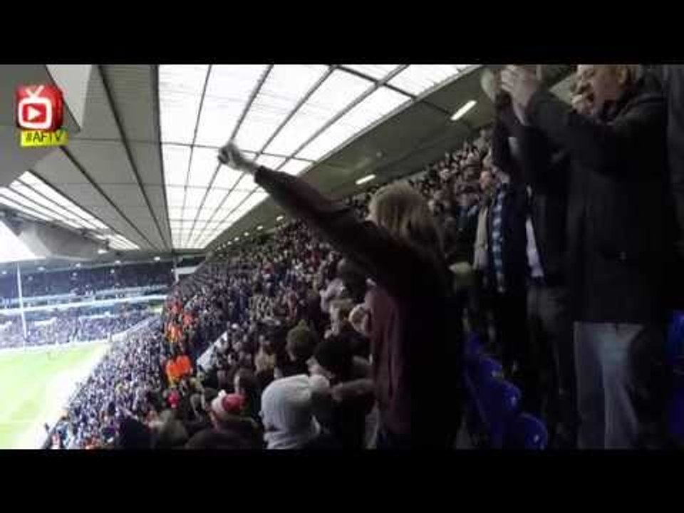 Arsenal fans singing at White Hart Lane incl. t...