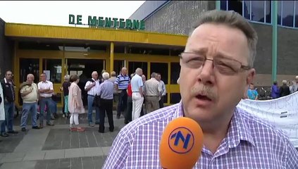 Protest tegen sluiting sporthal Muntendam - RTV Noord