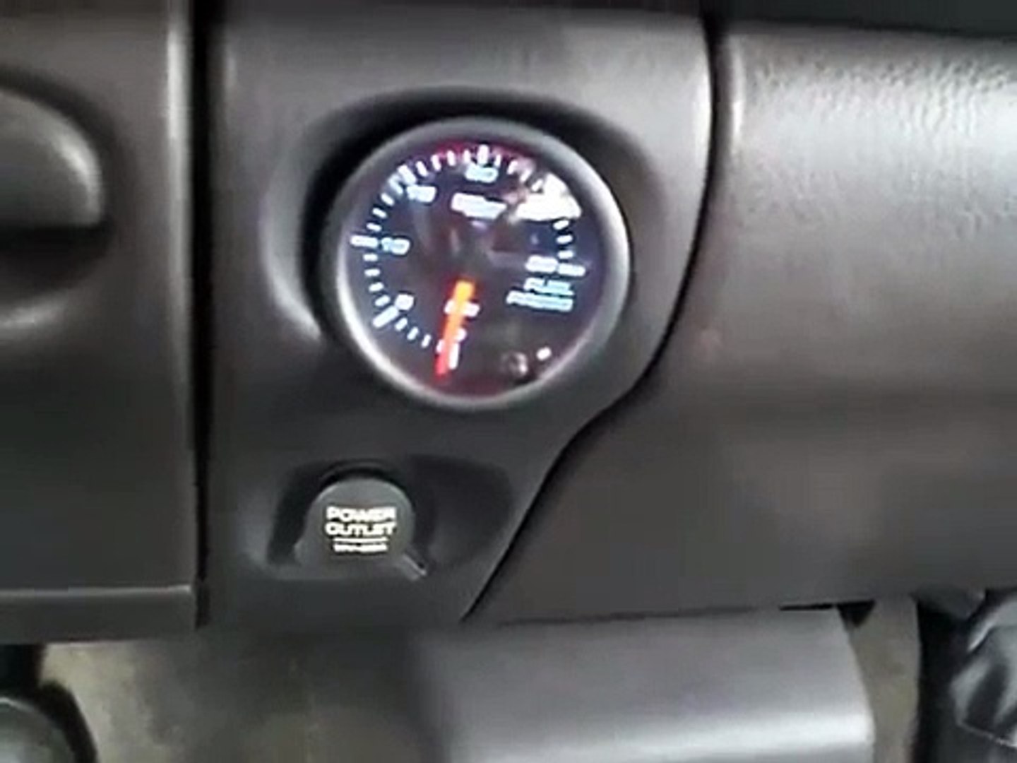 Fuel System Replacement Parts GlowShift 1/8 NPT Diesel Snubber Valve for Cummins Fuel Pressure