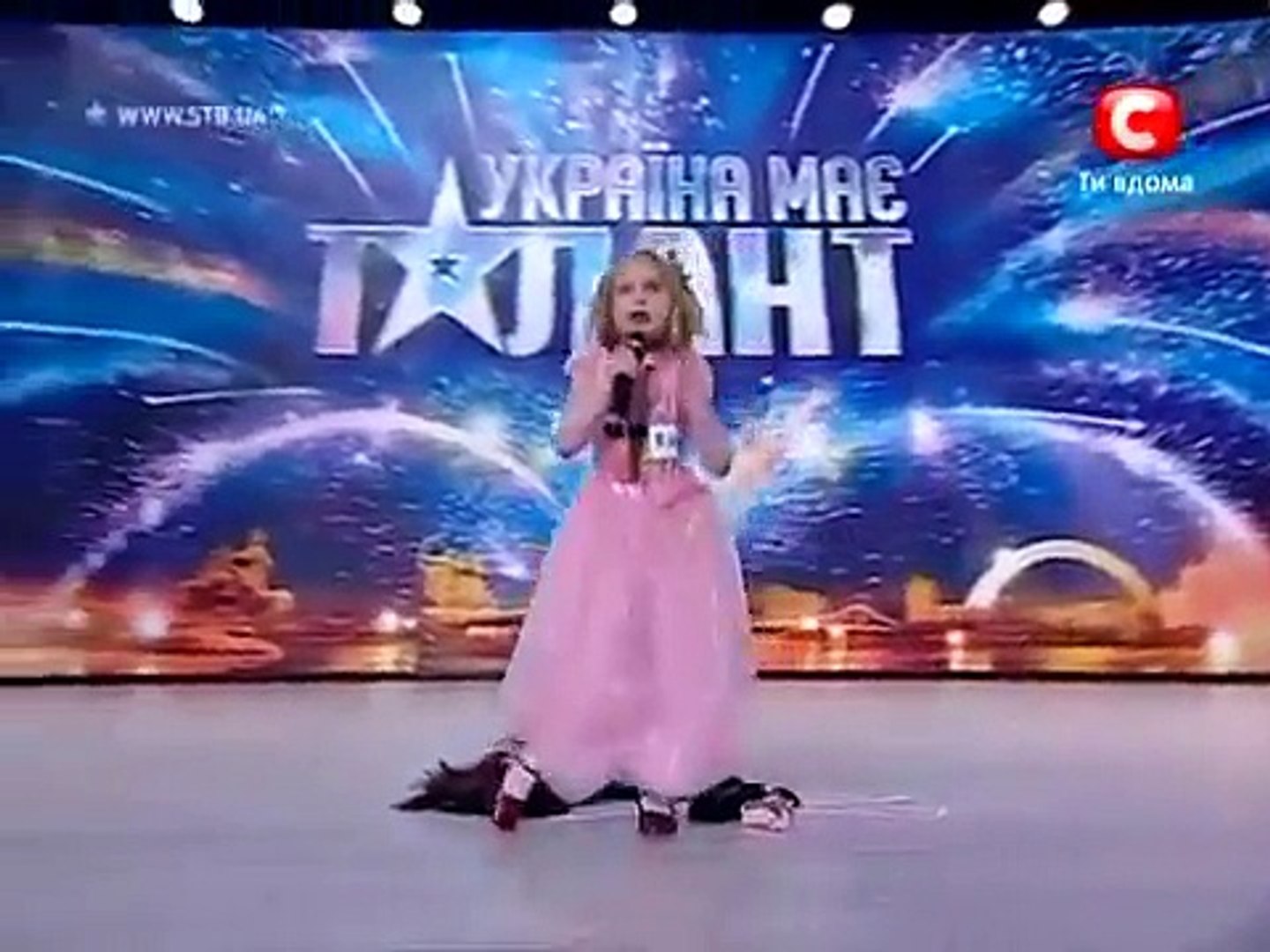 Україна має талант 2 - Анастасия Михайленко (Харьков)