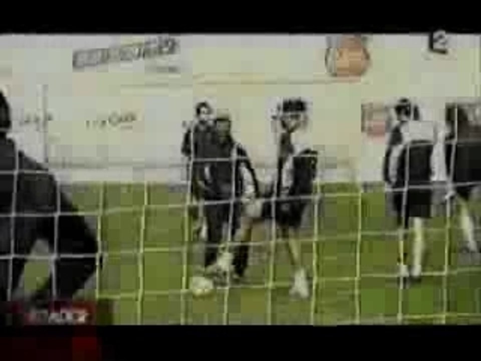 Ronaldinho vs Davids