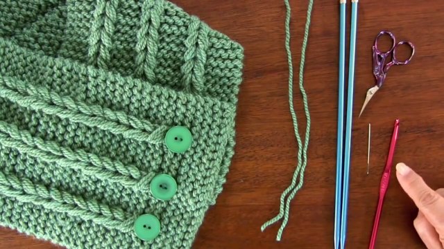 Cuello con trenzas de vainillas tejido en dos agujas