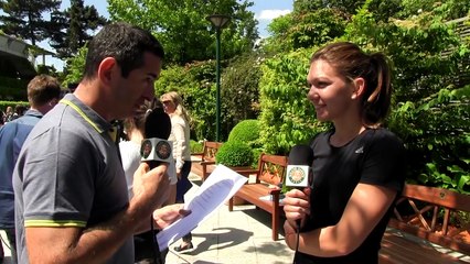 French lesson with Simona Halep - 2015 French Open