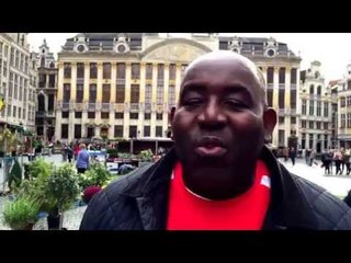 Anderlecht v Arsenal -  Warming Up At "Grande Place" Brussels