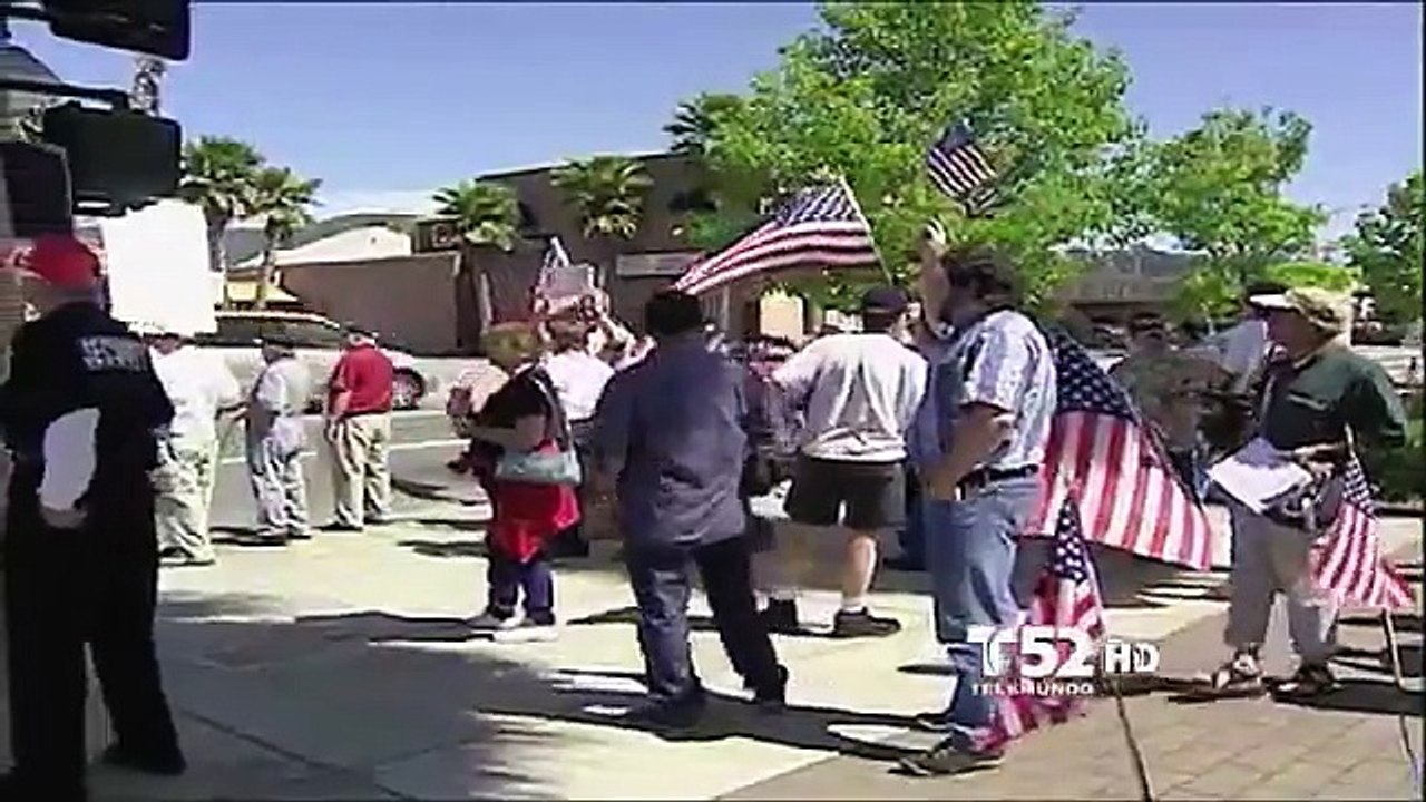 "Espaldas Dobladas" Ruben Luengas Encontexto Telemundo 52