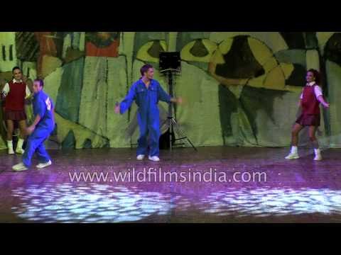 Russian performers showcase skipping rope circus