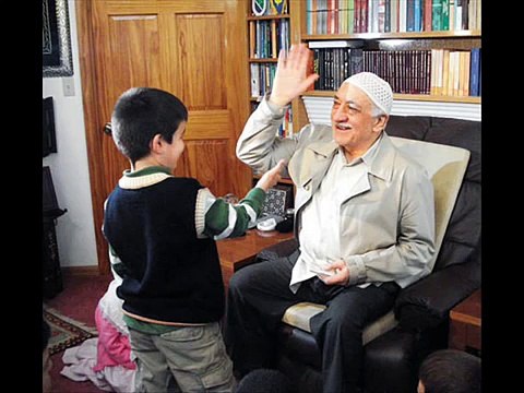 Fethullah Gülen - Gariplerin Davası - Aglatan Sohbetler