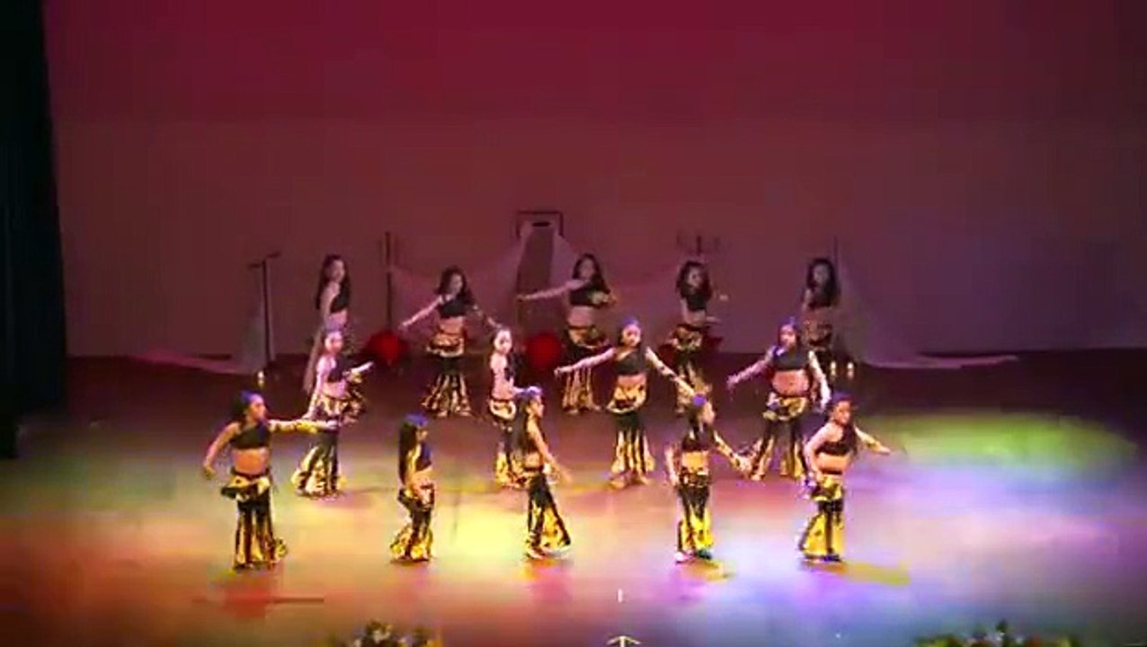 Primer año Infantil Academia Danza Arabe Aicha