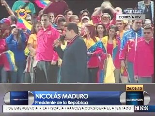 Maduro: La derecha rechazó decisión del CNE sobre mujeres