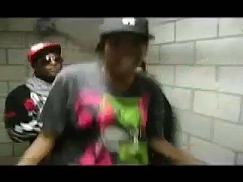 Busta Rhymes, Ludacris & Lil' Wayne Throw It Up