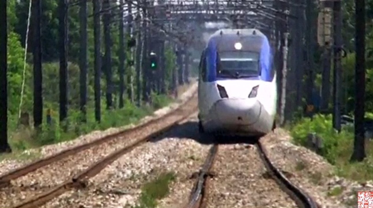 The great Korean super train KTX (model HEMU-430X)