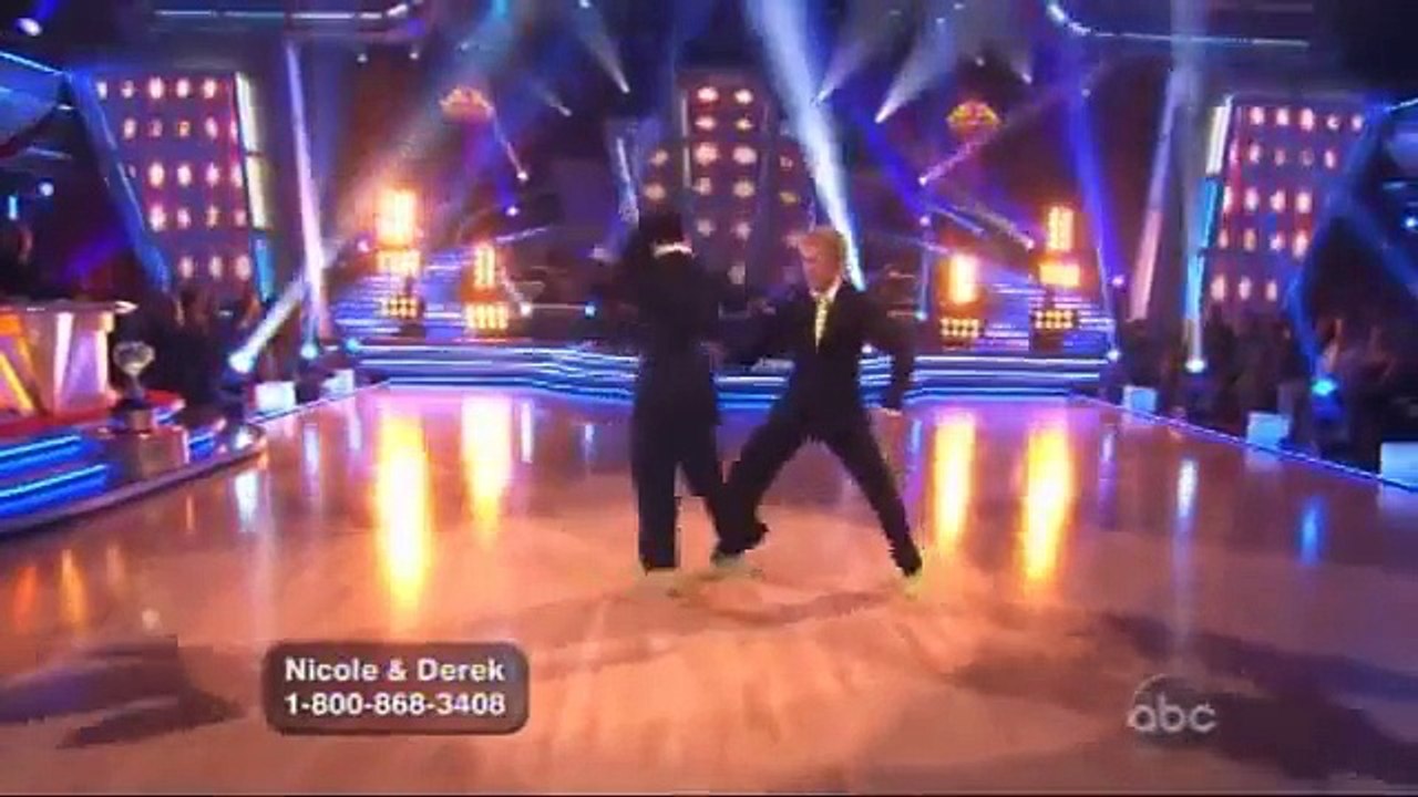 Nicole Scherzinger & Derek Hough - Dancing With The Stars - Freestyle dance