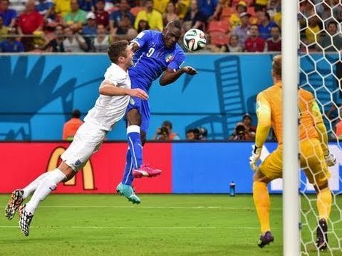 World Cup Daily - England Positives, Campbell's Hot, Vermaelen To Utd??