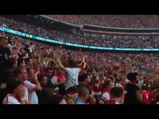 FA Cup: Arsenal Fans Go Crazy After 3rd Goal by Aaron Ramsey