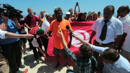 Hommage du personnel des hôtels tunisiens proches des lieux de l'attentat