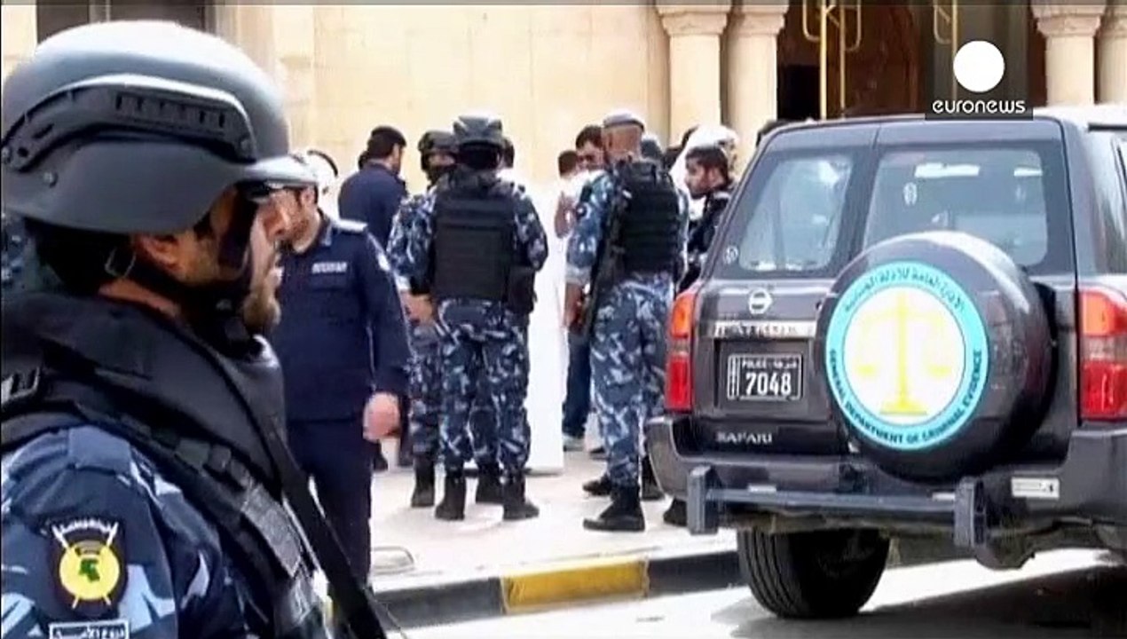 حصيلة قتلى التفجير الانتحاري في مسجد للشيعة بال...