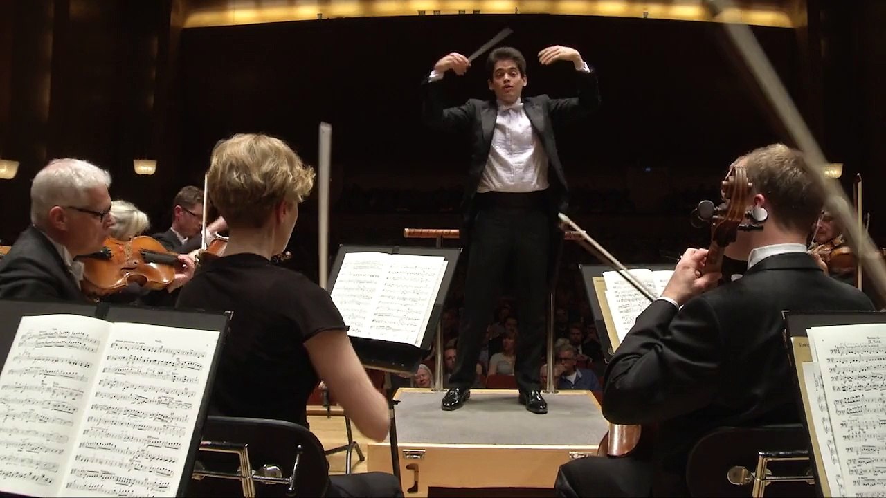 MAHLER'S Symphony No 1 - Lahav Shani-HD