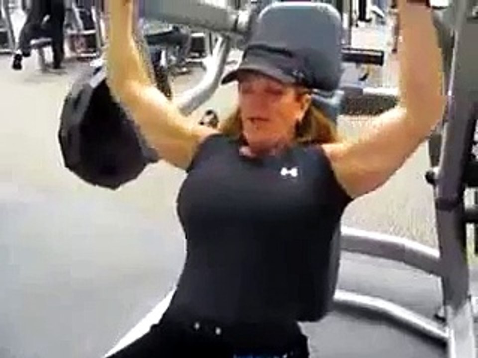 fitness workout fbb women workout in gym