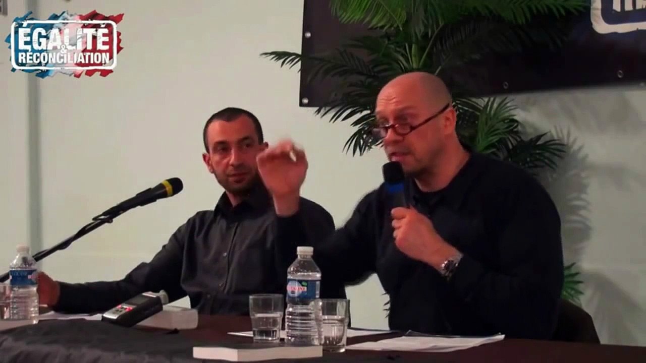 Alain Soral met les choses au clair