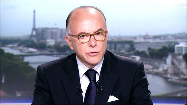 Cazeneuve évoque un risque terroriste extrêmement élevé