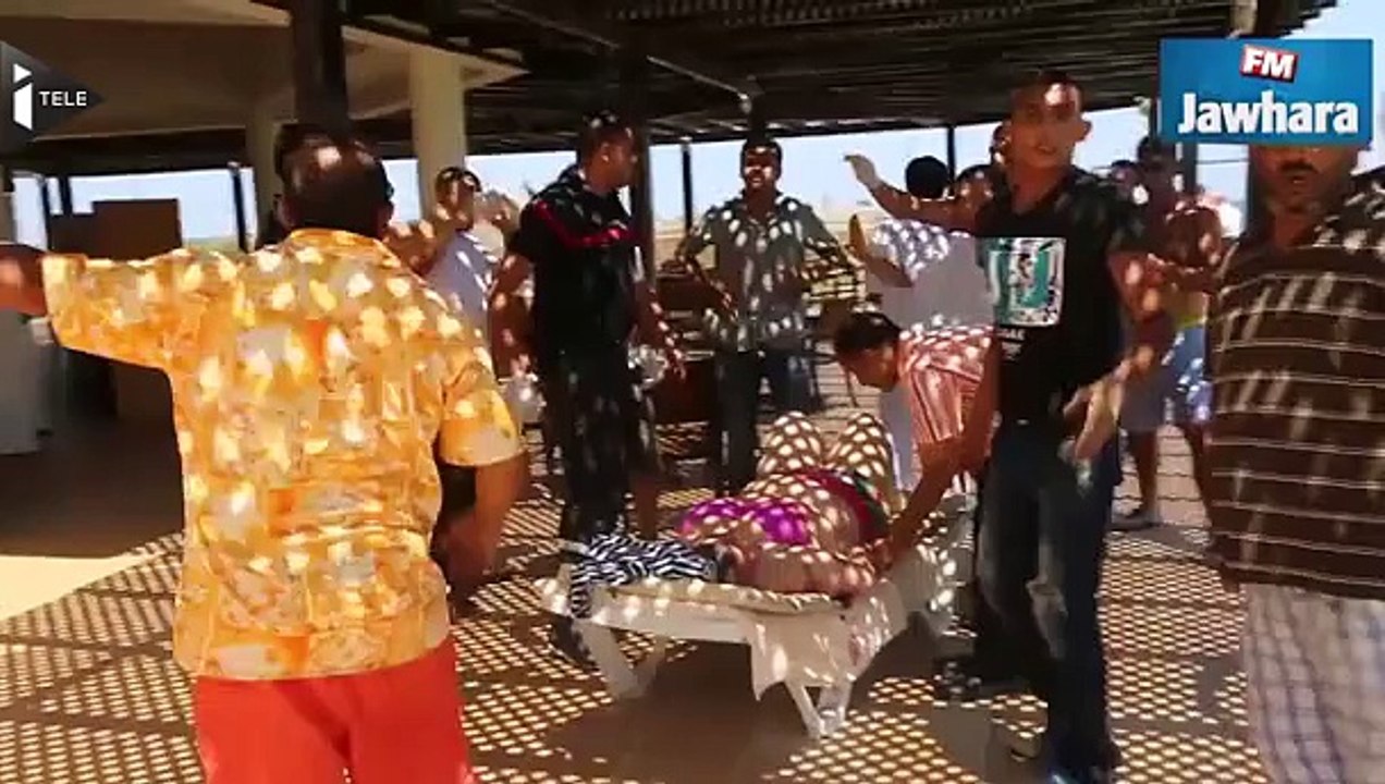 Tunisie: panique sur la plage où un terroriste a tué 38 personnes
