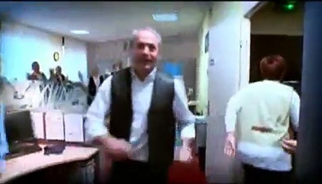 EXCLUSIF - LIP DUB / TELEVENTE - LA POSTE - 12/2010 (B.E.P - I GOTTA FEELING)