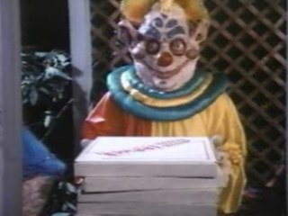 Killer Klowns From Outer Space - extrait