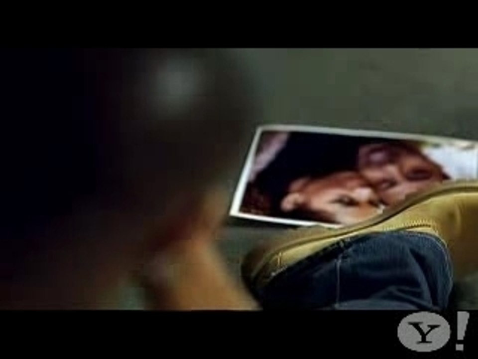 Marques_Houston_-_Circle