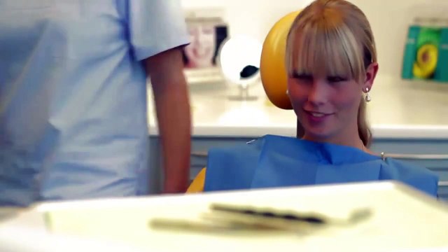 Zahnarzt Goettingen - Ihre Zahnarztpraxis Chirivi fuer Implantologie Bleaching und Prophylaxe