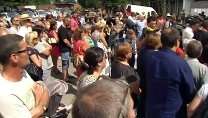 Attentat en Isère : l'hommage des habitants de Saint-Quentin-Fallavier