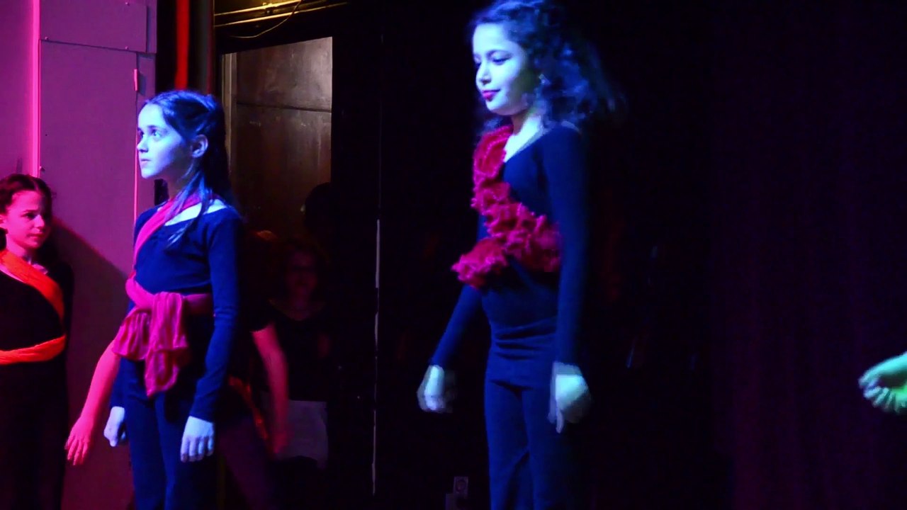 5/11 Spectacle Para la Salsa danse cours préados ados 02-06-2015