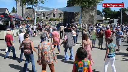 Laniscat (22). Le bourg en fête pour la Pierre Le Bigaut