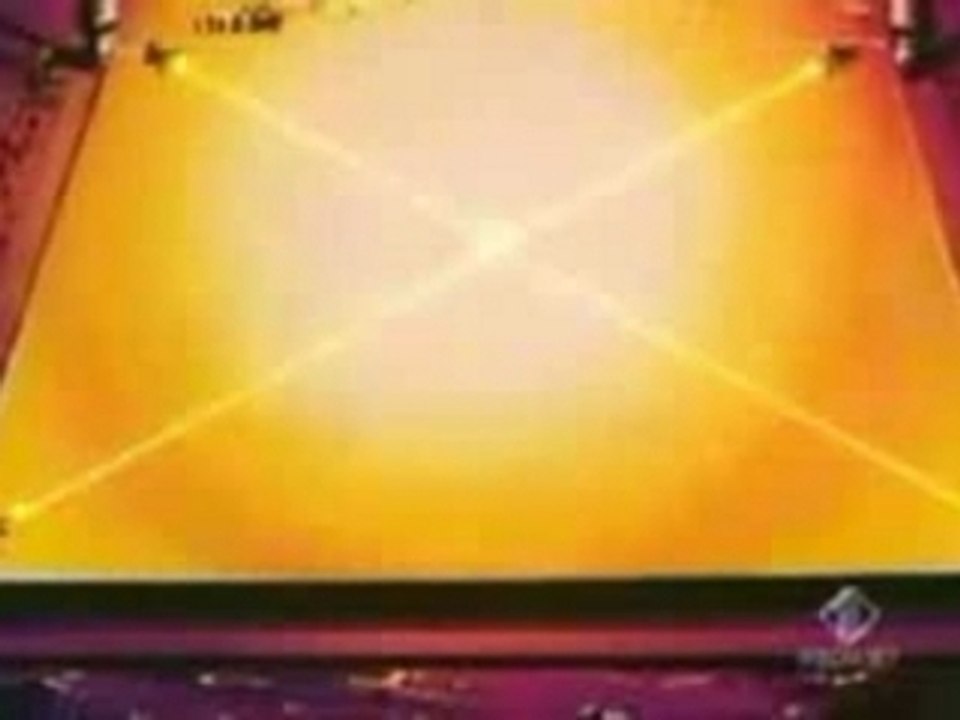 Combat Sangoku vs Cell