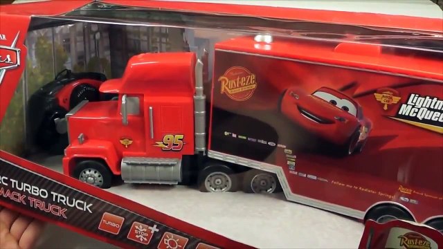 2 RC Pixar Cars MACK TRUCK & LIGHTNING MCQUEEN Disney Pixar RC cars