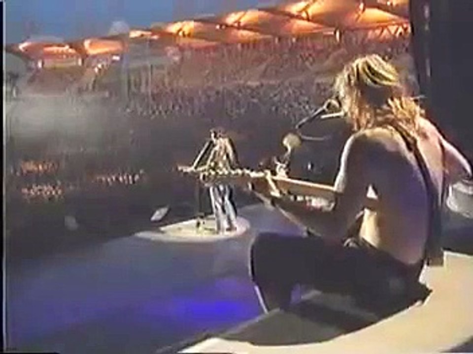 Def Leppard - Two steps behind (live at England June 6 1993)