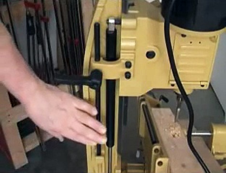 Powermatic 719T Hollow Chisel Mortiser video Dailymotion