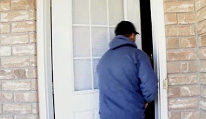 Zaid AliT... when you comes home late. white dads v/s brown dads