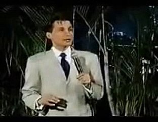 El Pastor Cash Luna cuenta su testimonio 2.6