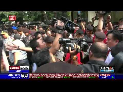 Kedua Kubu Golkar Nyaris Adu Jotos