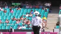 Unexpected funny moments in Cricket-fd5E9GDBM6A