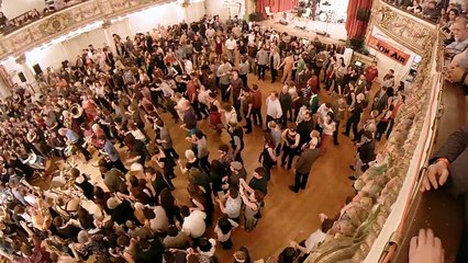 Zlatne Uste - Kolo Iz Šumadija / Užičko Kolo