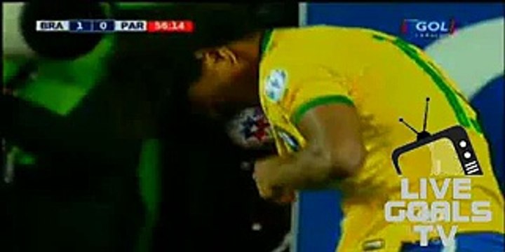 Willian Fantastic Skills Brazil 1-0 Paraguay