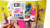 BARBIE Deluxe Kitchen Cooking with Peppa Pig Ooze - Play Doh Cookies & Pie Cocina Muñeca