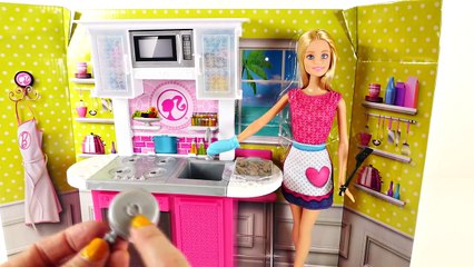 BARBIE Deluxe Kitchen Cooking with Peppa Pig Ooze - Play Doh Cookies & Pie Cocina Muñeca