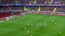 Brazil 1-1 Paraguay: Vũ công Samba vấp ngã